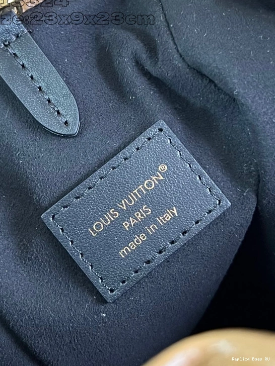 Cheap Vuitton Trunk Louis PM Noé 0815